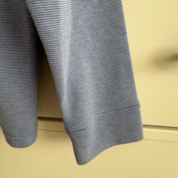 Boys Vineyard Vines Long Sleeve Half Zip - Picture 6 of 6